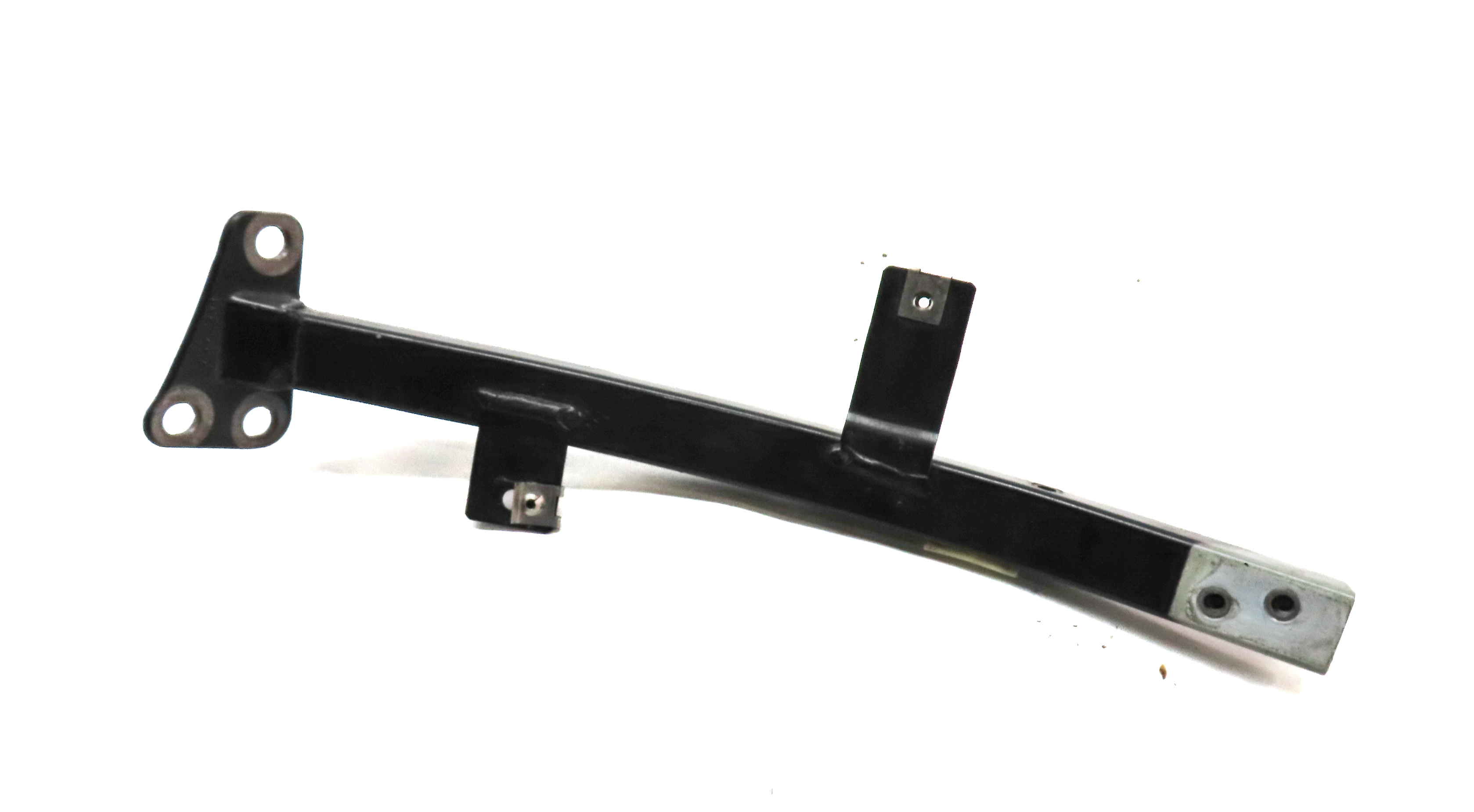 2012 AUDI A8 (D4 4H) FRONT LEFT DRIVER FENDER MOUNT SUPPORT BRACKET — exact item pictured